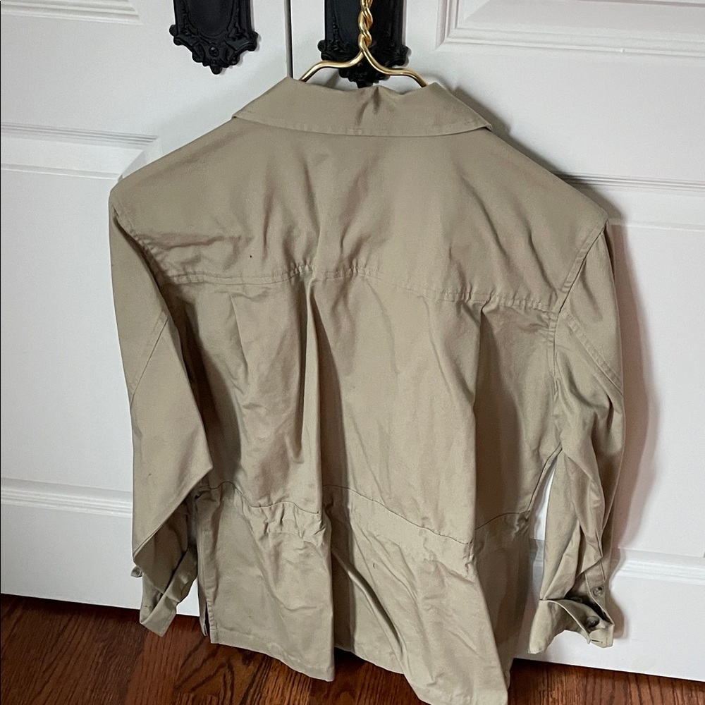 TravelSmith Women's Tan Utility Jacket - Picture 3 of 8
